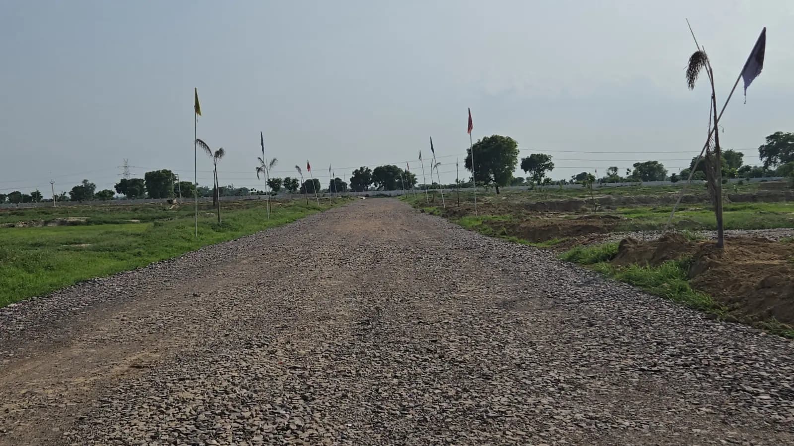 40 acres Residential plot in Loharwari — photo 6